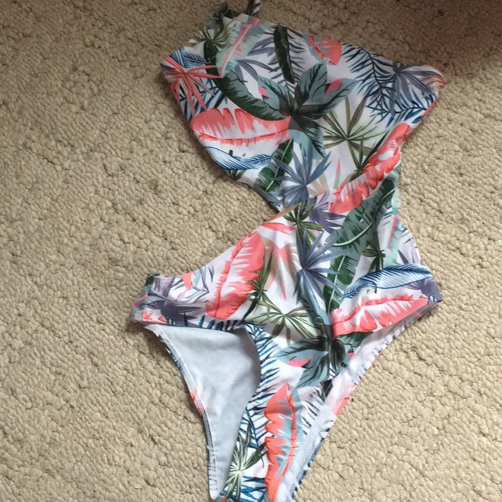 Cut out swimsuit